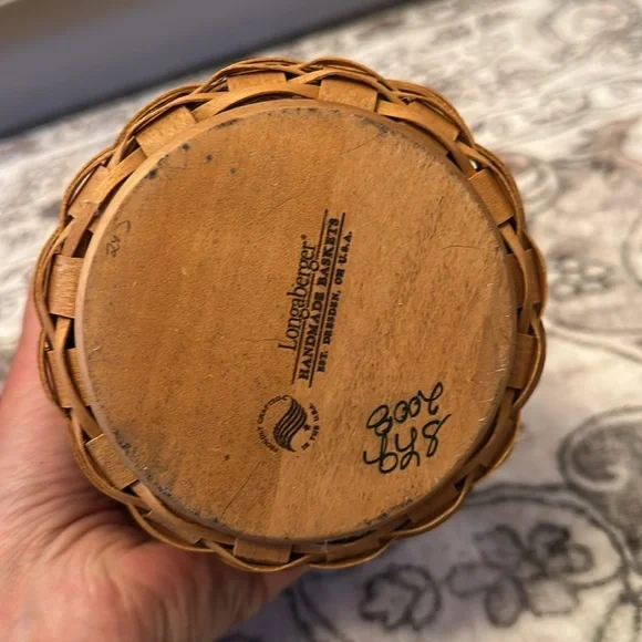 Longaberger 4 basket canister set with plastic inserts and lids - Picture 13 of 16